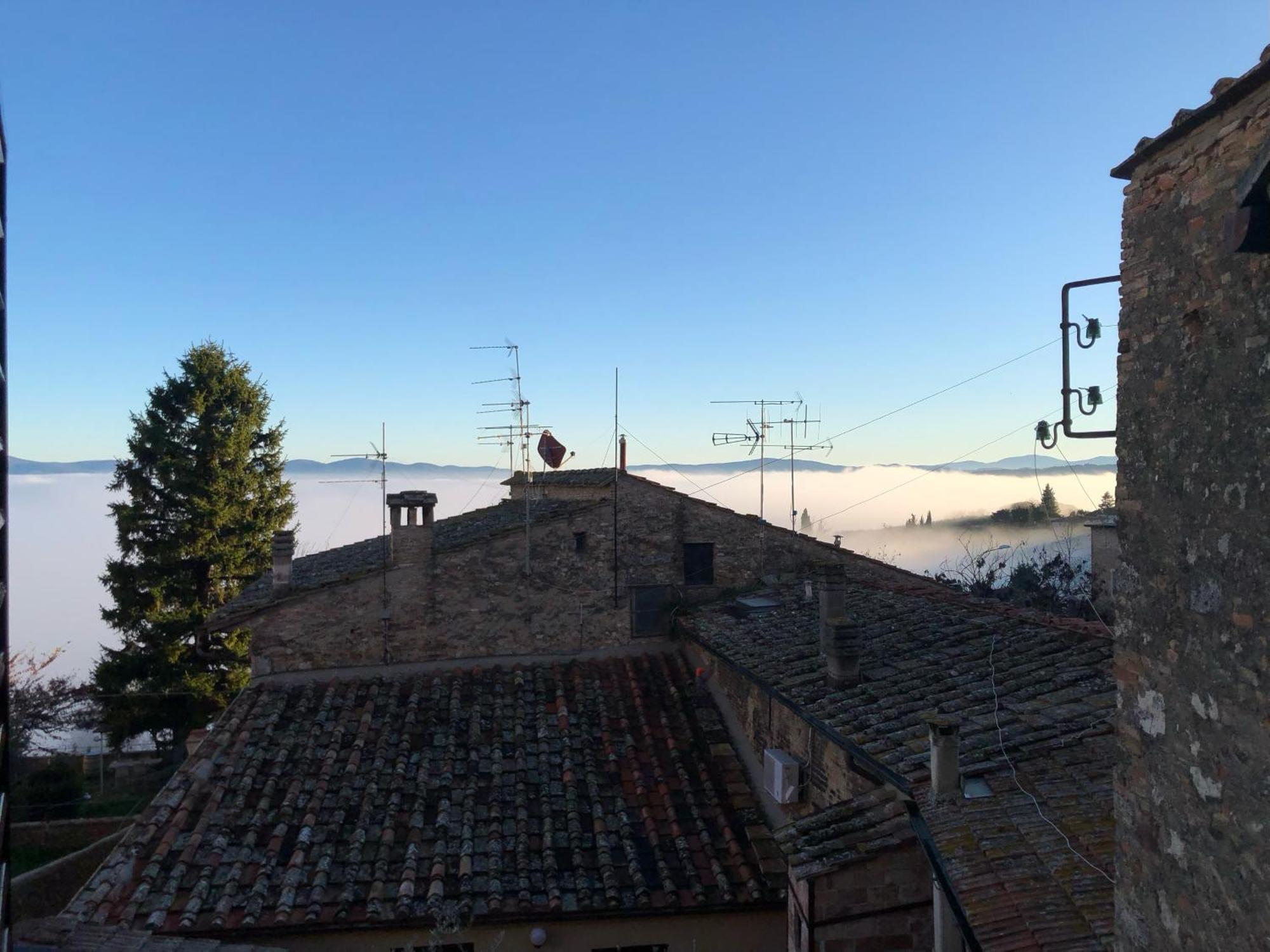 Casa Nel Centro Storico Appartement San Gimignano Buitenkant foto