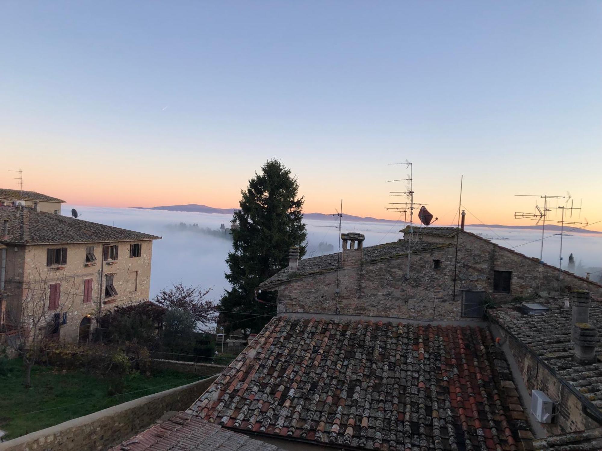 Casa Nel Centro Storico Appartement San Gimignano Buitenkant foto